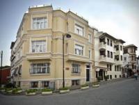 Hotel Sari Konak